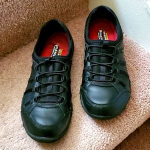 SKECHERS Relax Fit Memory Foam Slip Resistant